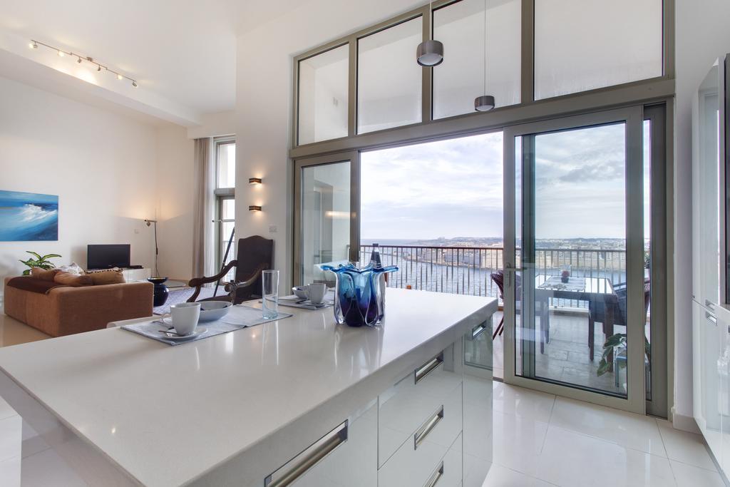 Marvellous In Tigne Point Appartamento Sliema
